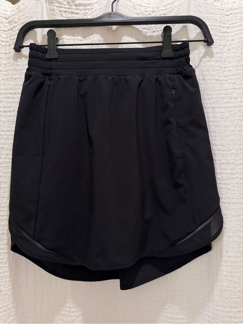 Lululemon Hotty Hot High-Rise Skirt *Long - Black - Size 4